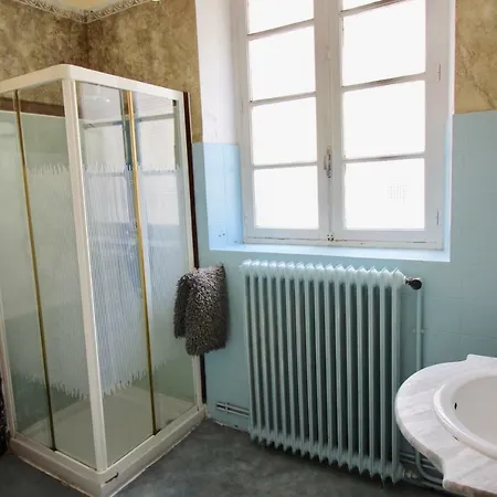 L'echappee Belle - Chambres D'hotes - فندق مبيت وإفطار قرقشونه